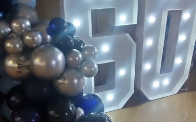 4ft Light Up 60 With Small Balloon Stack