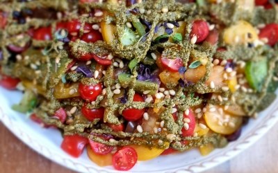 Heritage tomato, pesto, pine nuts & purple basil