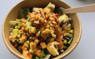 Halloumi Salad Bowl With Pineapple Salsa 