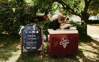 Vintage Ice-Cream Cart 