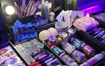 Hollywood Glitter Bar 