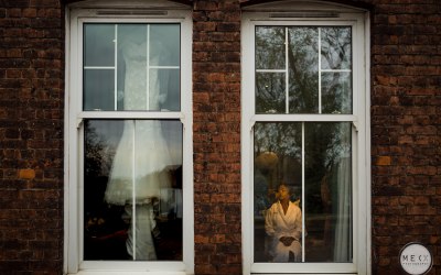 bride prep London wedding Mekx Photography