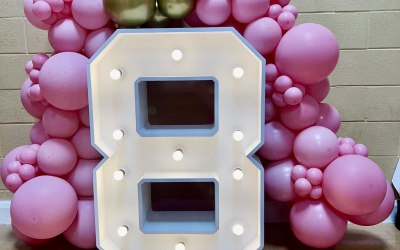 Cessa Events 4ft Light Up Numbers 