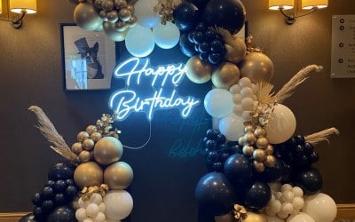 Black and Gold Sailboard Balloon Backdrop