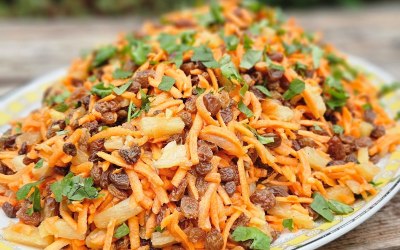 My Mum's Summer Carrot Salad 