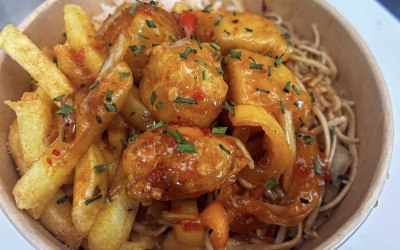 Garlic Honey Chilli Chicken, Rice, Chips & Noodles