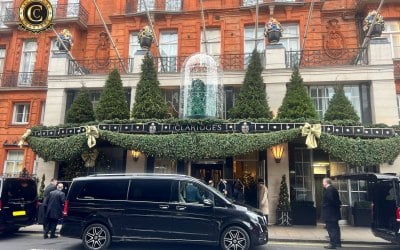 Mercedes V-class chauffeur for group travel at Claridge's Hotel