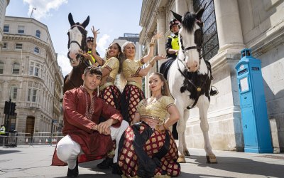 Bollywood dancers