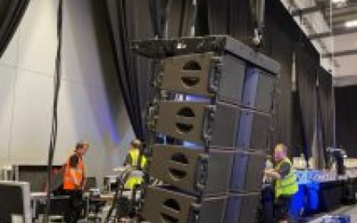 Kara Line array