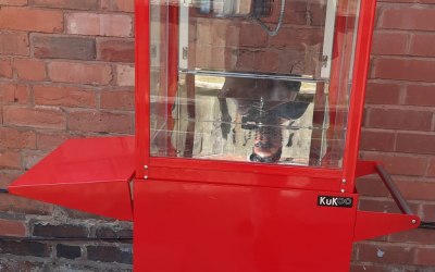 Popcorn machine on cart