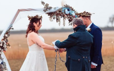 A Welsh-Greek couple’s fusion celebration 