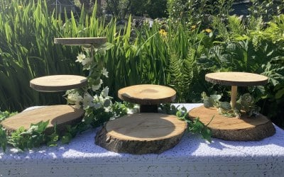 Rustic cake stands