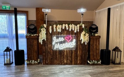 RUSTIC WEDDING SET UP