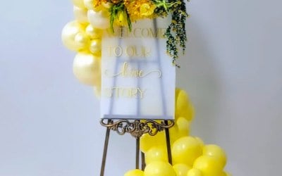 Balloon Easel Display