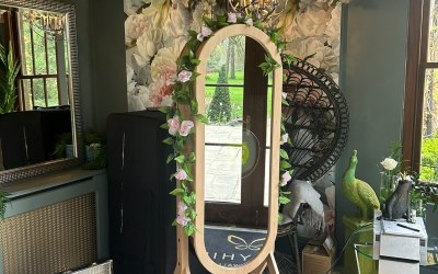 Retro Magic Mirror 