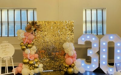 7ft Champagne Gold Sequin Wall With Organic Balloon Garlands & Personalised Welcome Easel