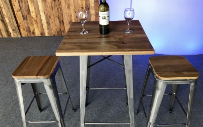 Rustic Poseur Table & Stools