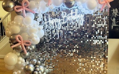 Sequin wall and balloons